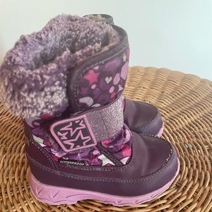 Cougar snow boots